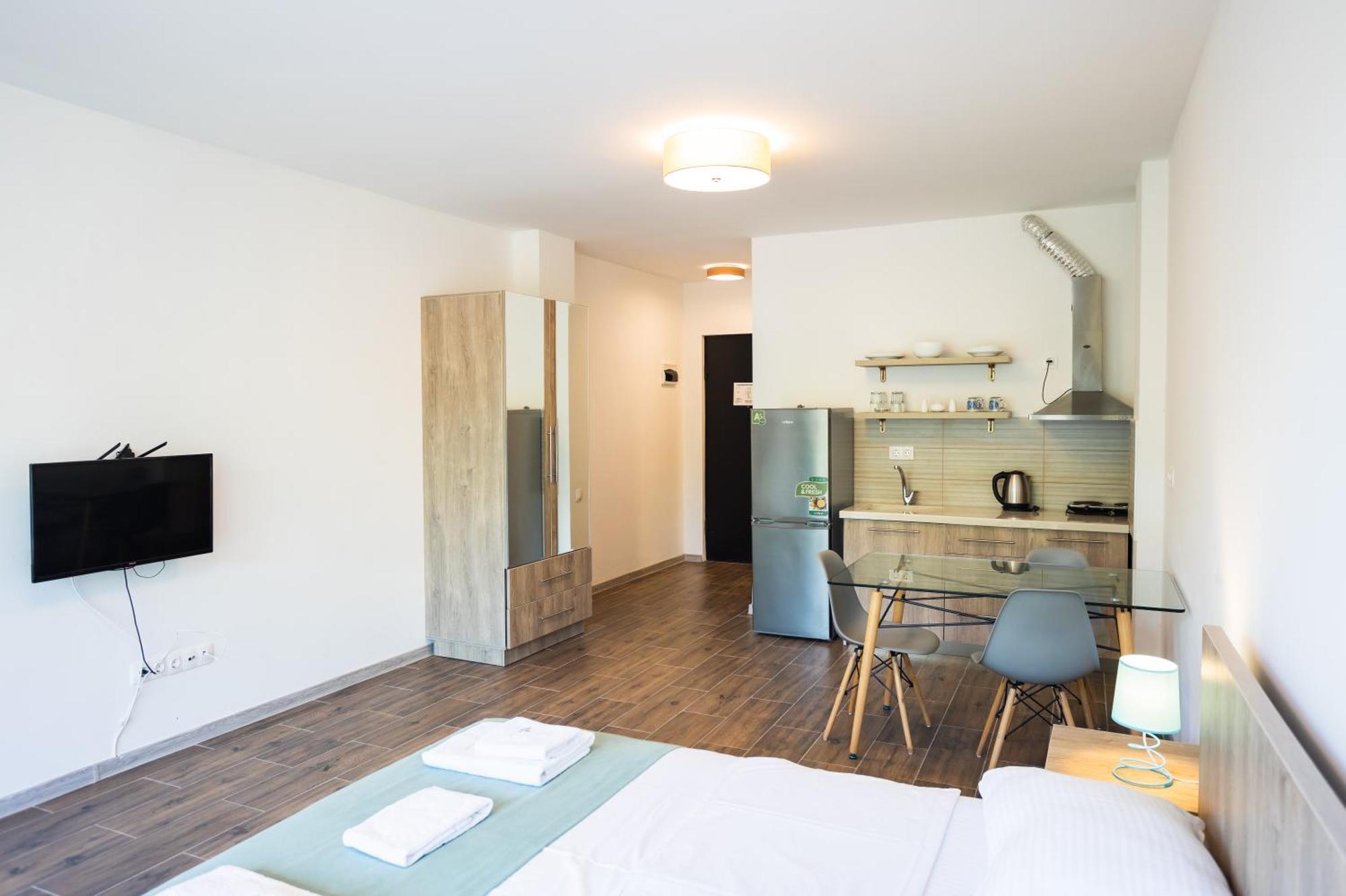 Hotel Bratislava Shekhvetili Ngoại thất bức ảnh