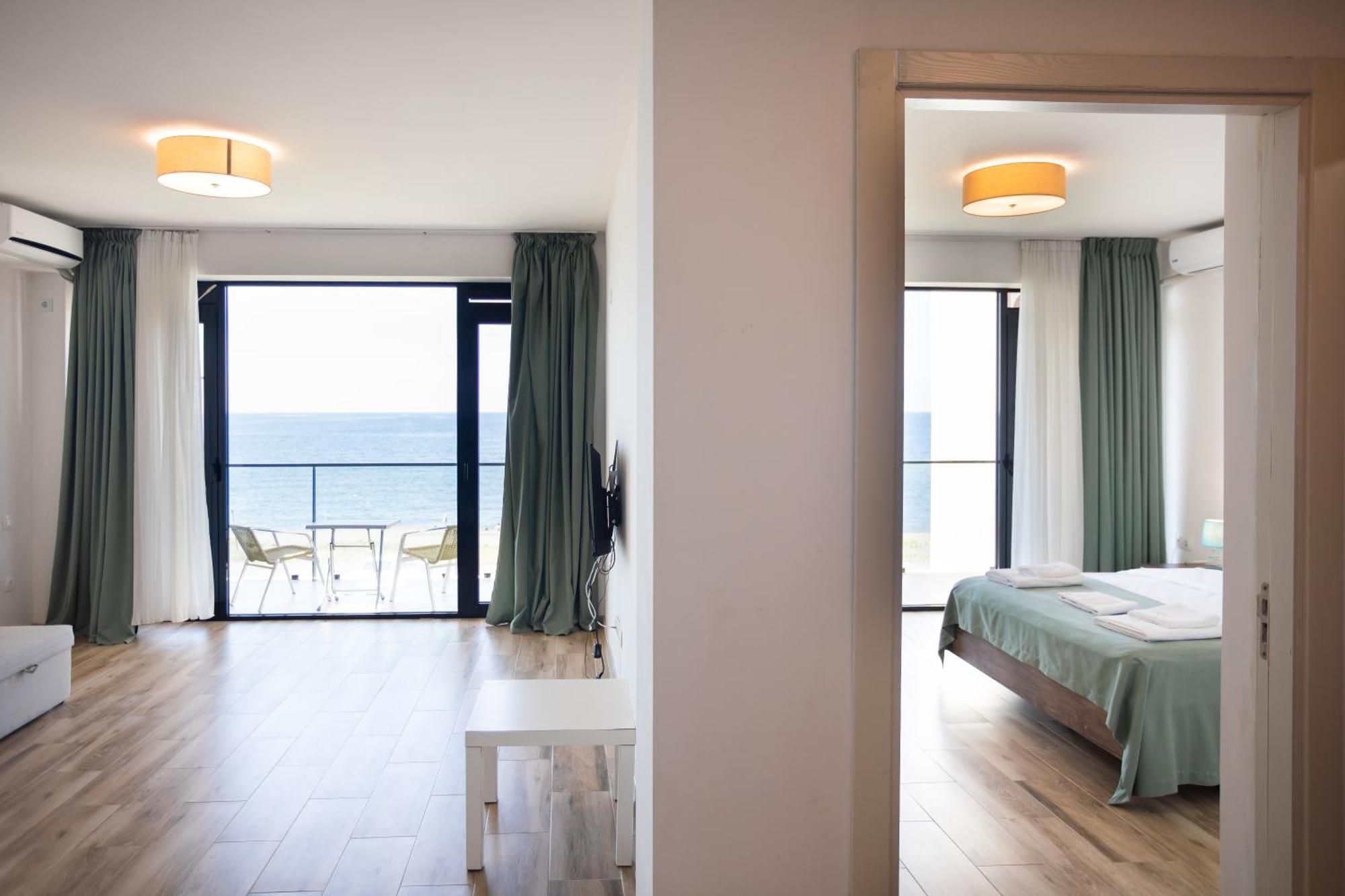 Hotel Bratislava Shekhvetili Ngoại thất bức ảnh