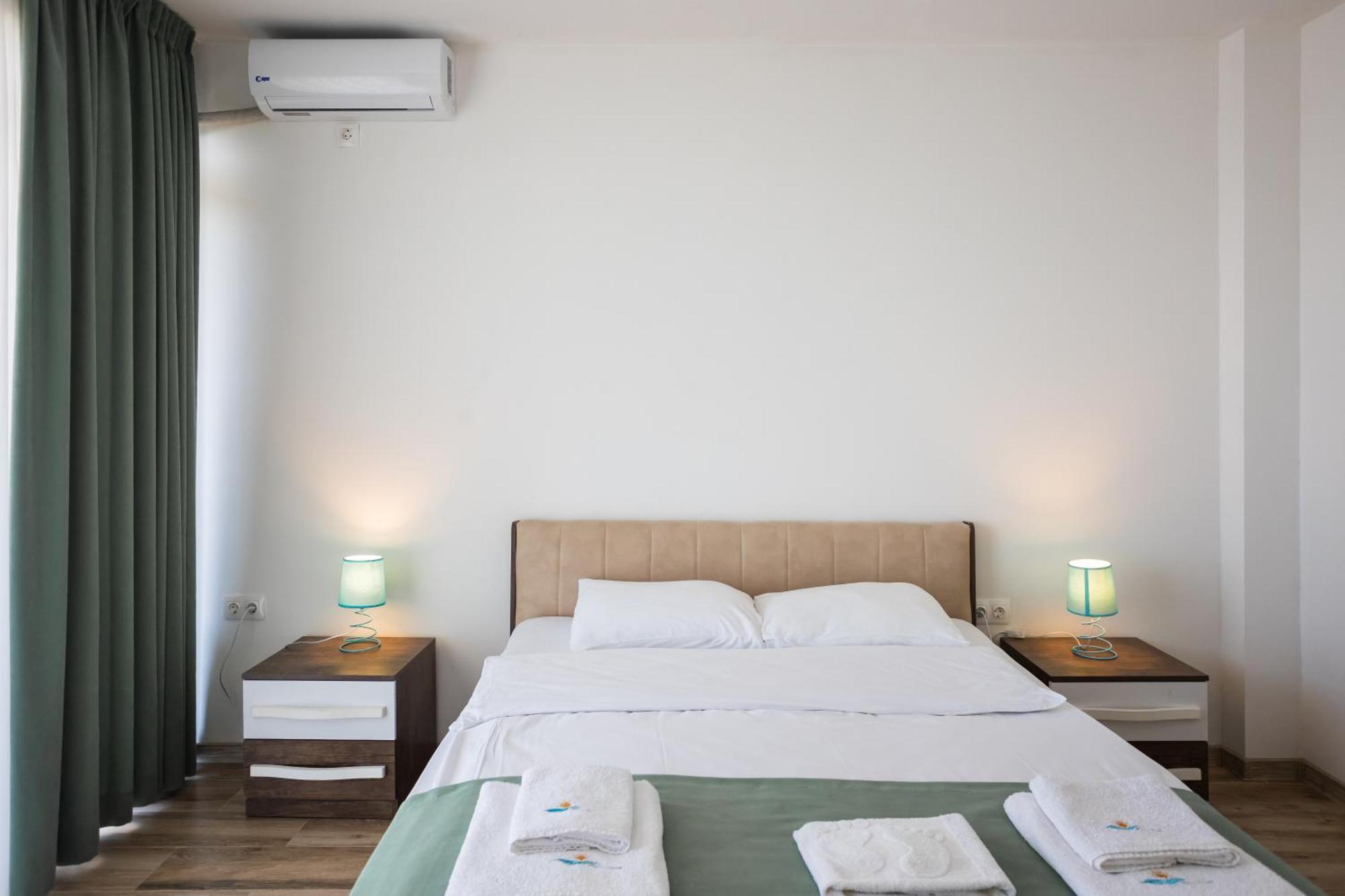 Hotel Bratislava Shekhvetili Ngoại thất bức ảnh