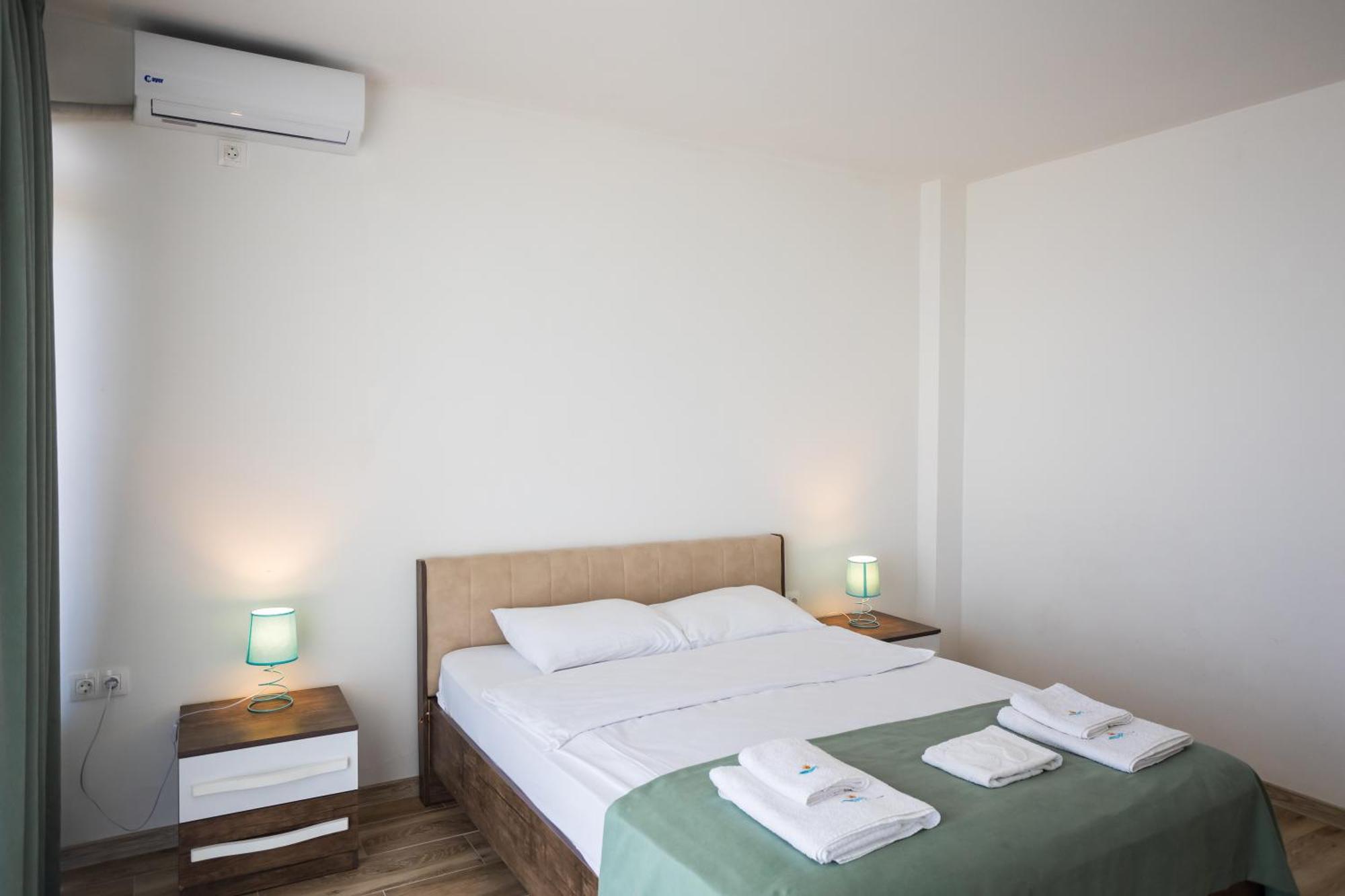 Hotel Bratislava Shekhvetili Ngoại thất bức ảnh