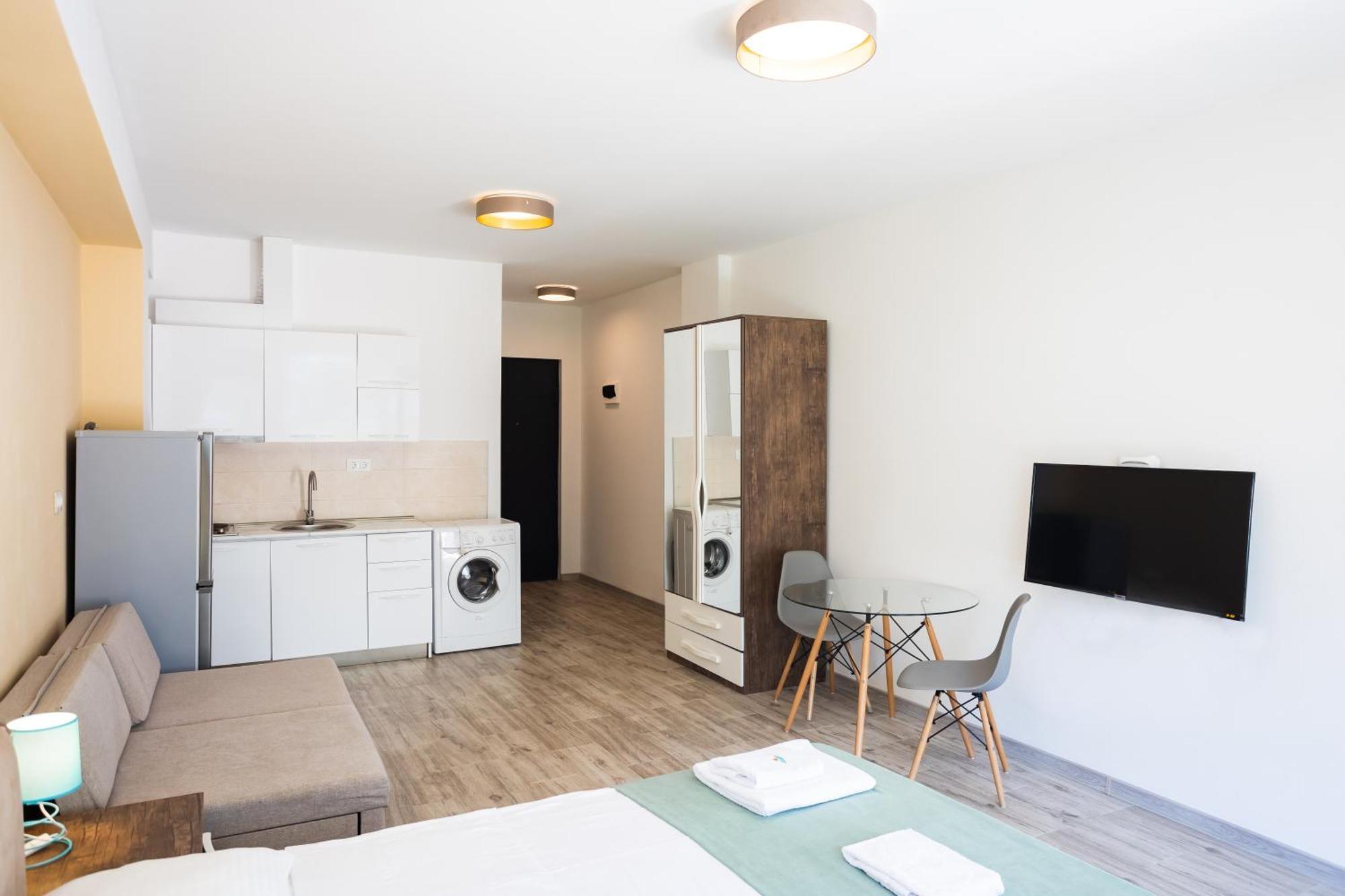 Hotel Bratislava Shekhvetili Ngoại thất bức ảnh