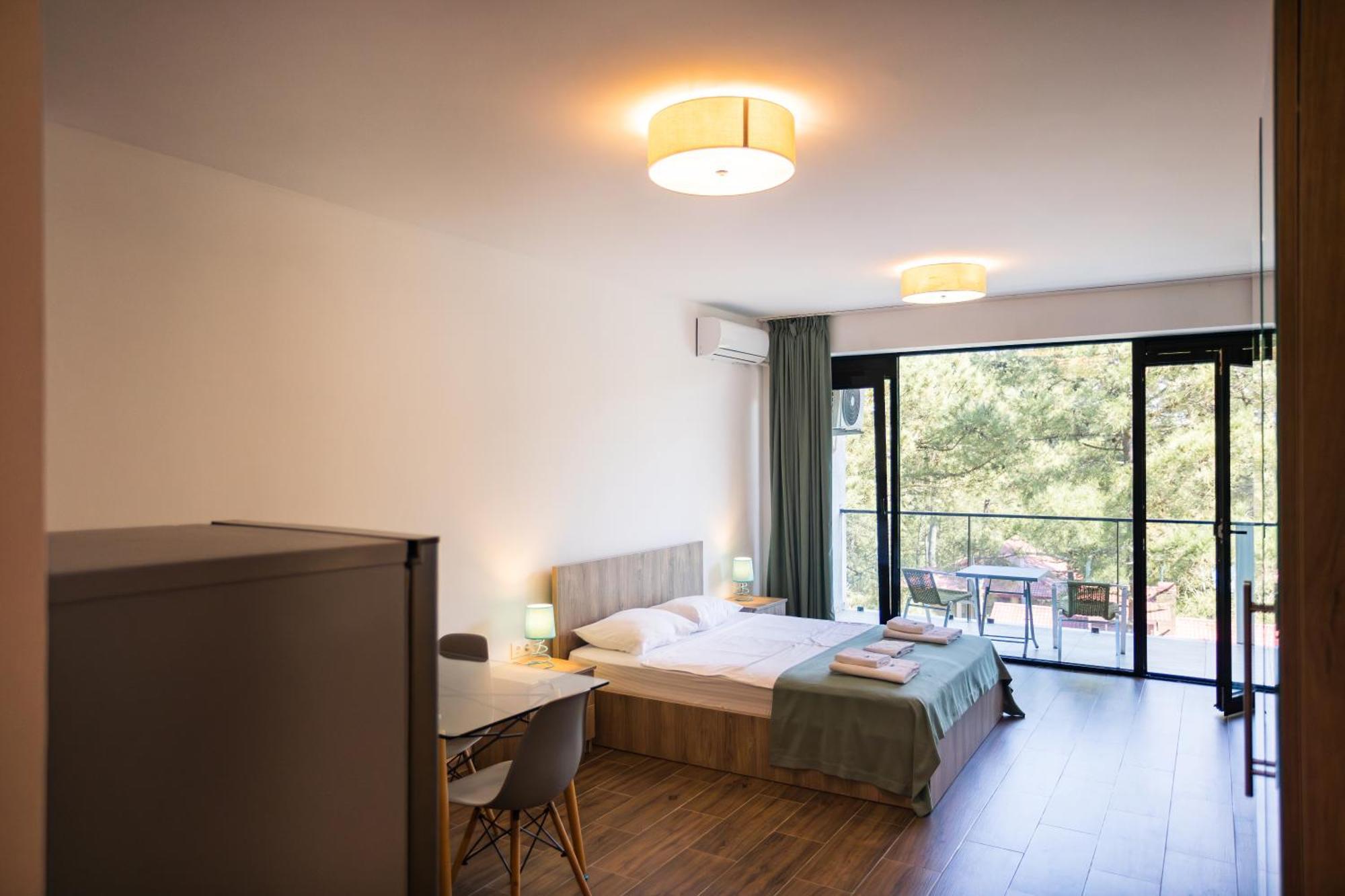 Hotel Bratislava Shekhvetili Ngoại thất bức ảnh