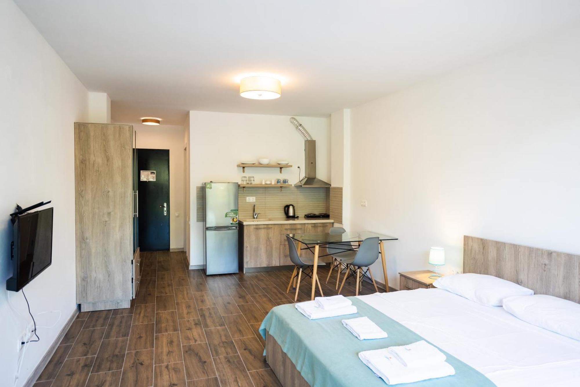 Hotel Bratislava Shekhvetili Ngoại thất bức ảnh