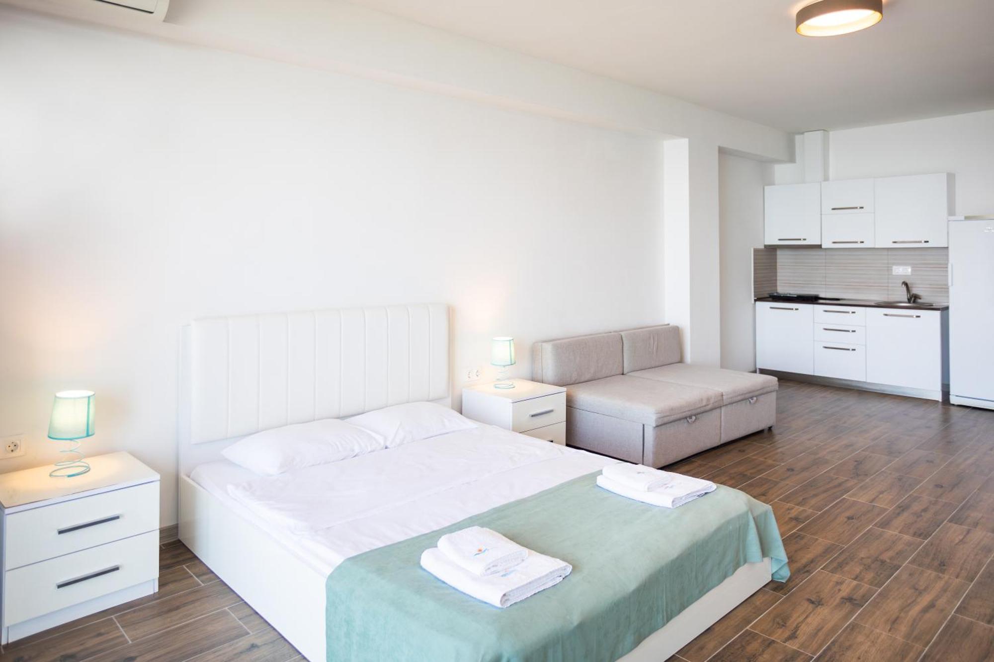 Hotel Bratislava Shekhvetili Ngoại thất bức ảnh