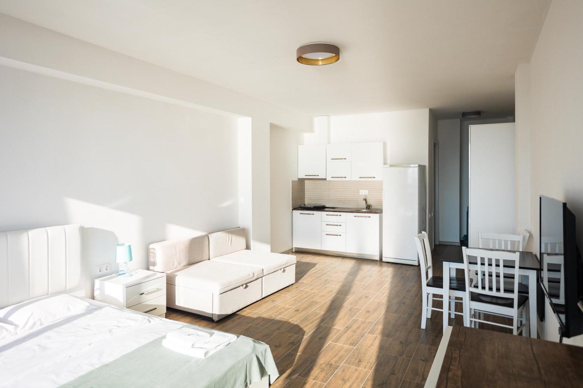 Hotel Bratislava Shekhvetili Ngoại thất bức ảnh